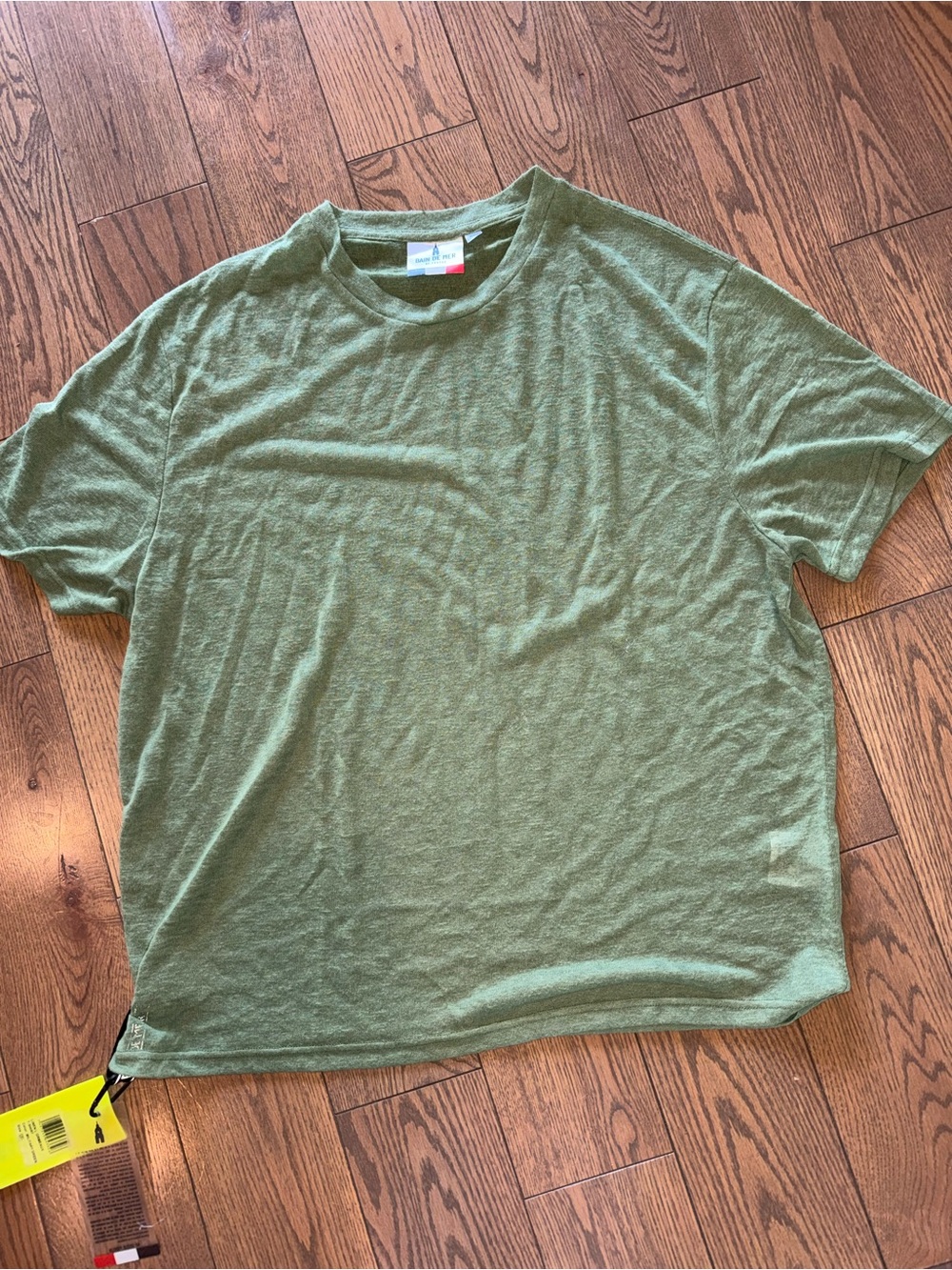 NWT Bain de Mer Saint Tropez mens’ linen tee